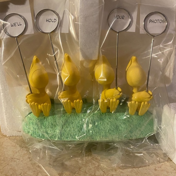 Hallmark Peanuts gallery - Picture 2 of 2